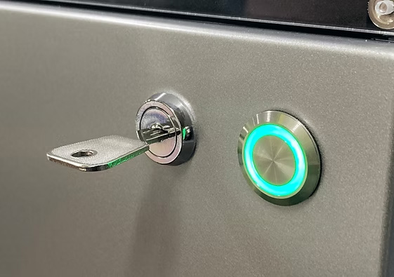 安全ロック解除