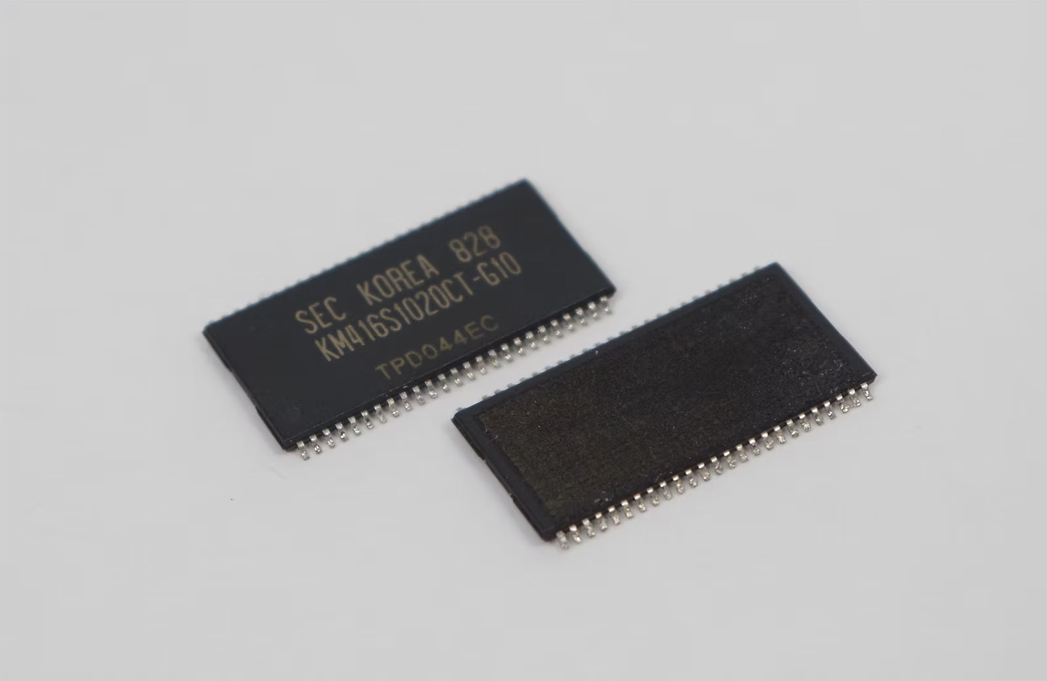 IC型名の消去例1