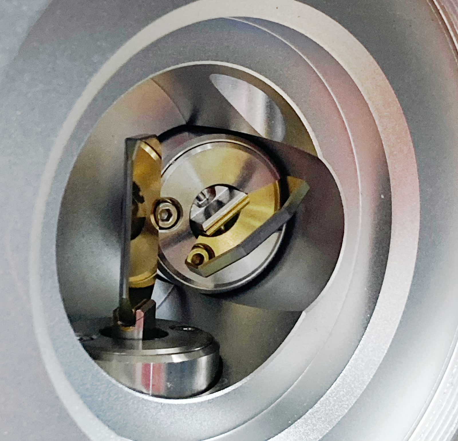 圧倒的な高速加工